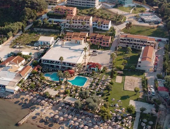 Robolla Beach Aparthotel Roda 