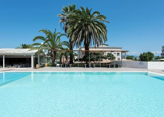 Hotel di design a Perama (Corfu)