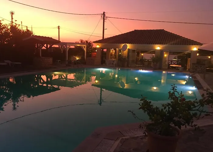 Nafsika Hotel Agios Stefanos Avliotes 