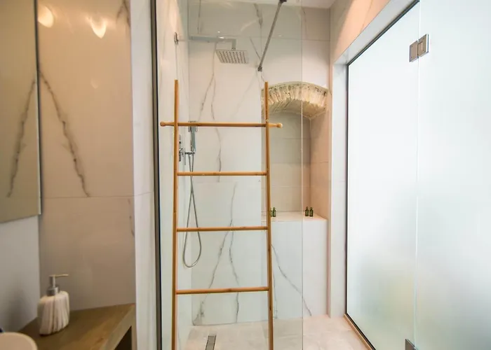 Curcumelli Luxury Suites - Portoni 2 Corfu  acceptant les animaux