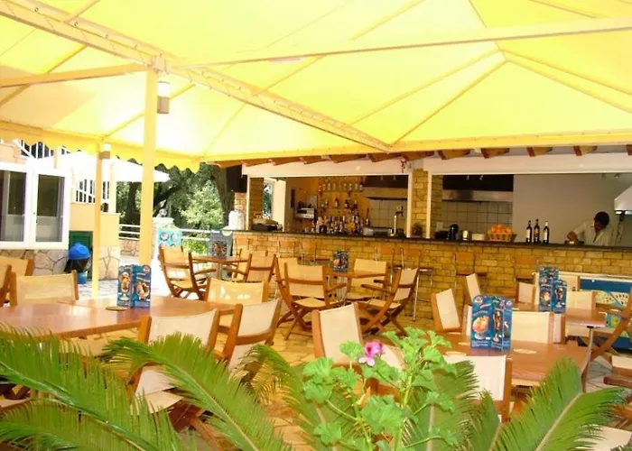 Alexander Aparthotel Agios Gordios 