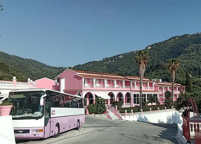 Pink Palace Beach Resort Agios Gordios 