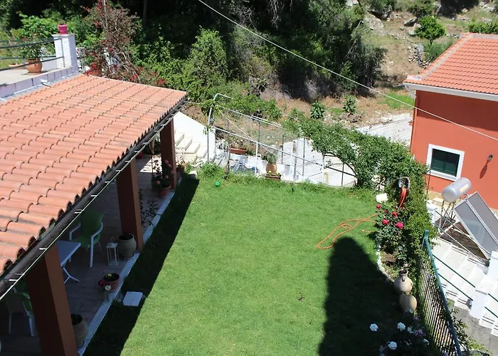 Pet friendly Noufaro Apartment Paleokastritsa