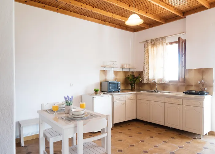 Vacation Apartment Rentals in Kavos
