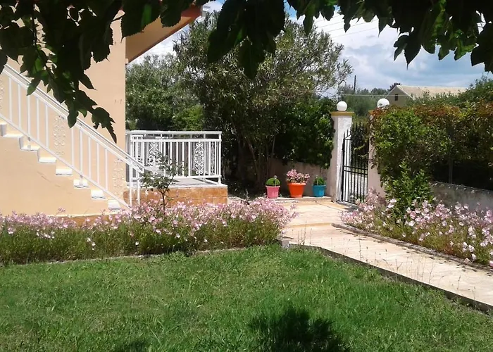 Kampas Studios Agios Georgios 