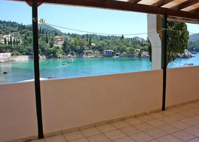 Dolphin Sea View Rooms Paleokastritsa