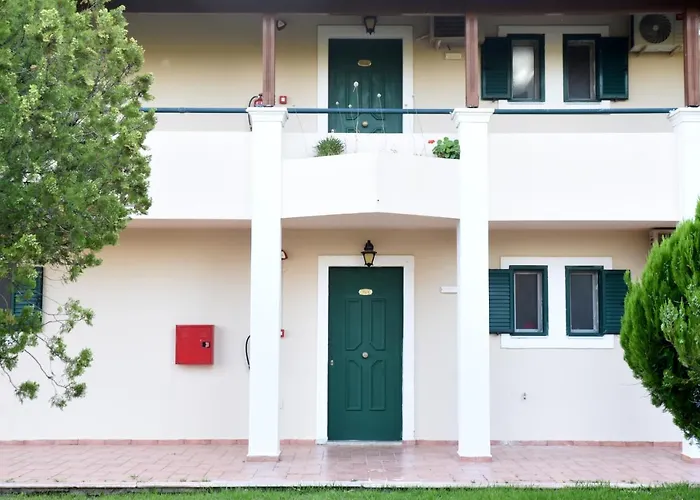 Rebecca'S Village Corfu Hotel