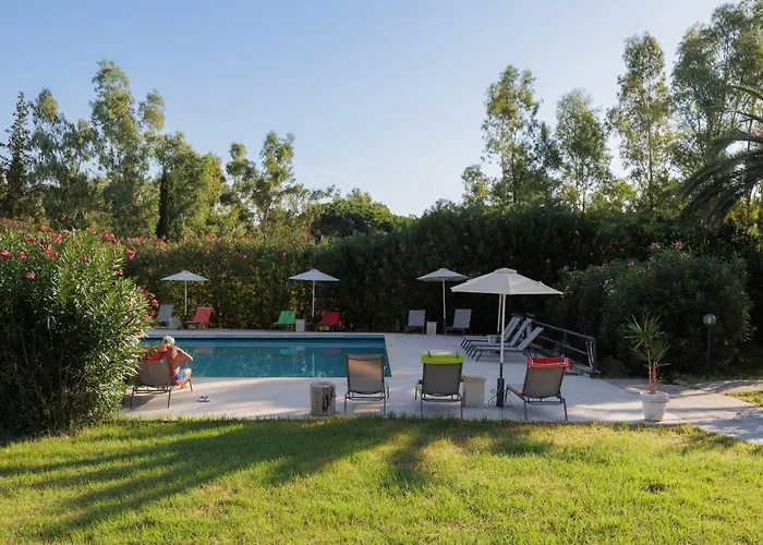 Hotel a Dassia (Corfu)