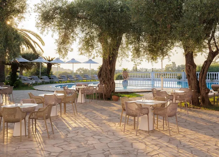 Kavos Hotels near Ioannis Kapodistrias Airport (CFU)