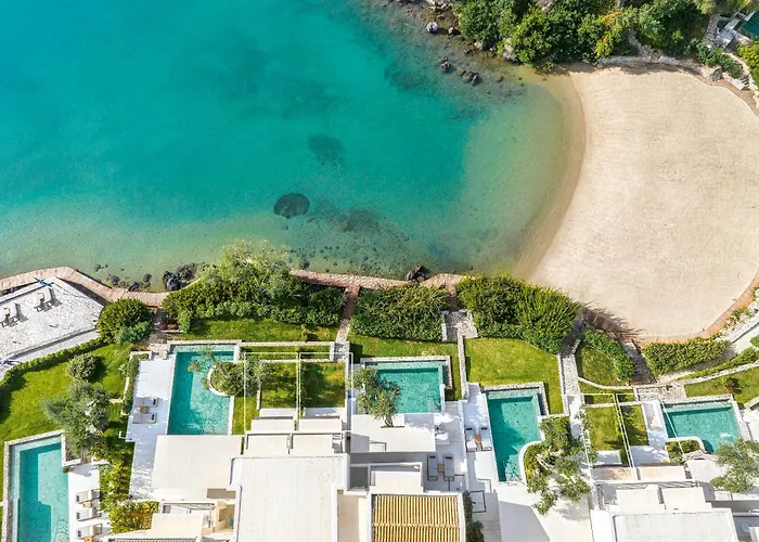 Resort di lusso a Corfù