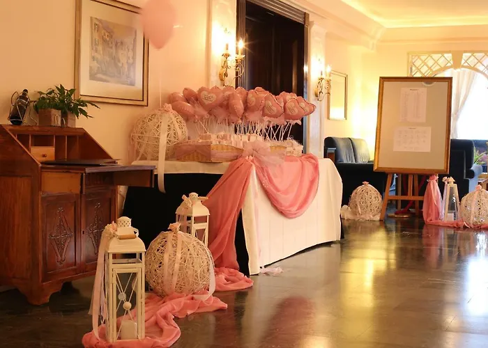 Resorts in Corfu (city)