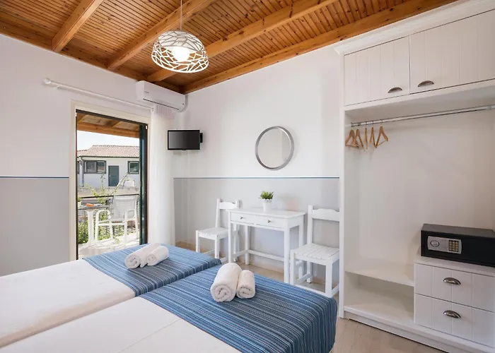 Bella Vista Beach Hotel Benitses 