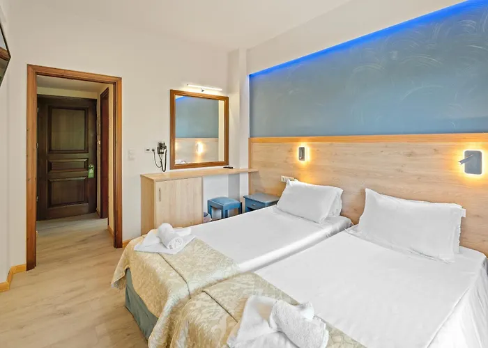 Fiori Hotel Γουβιά