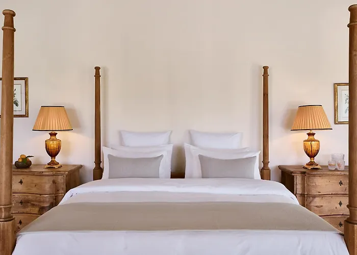 Ξενοδοχεία σε Κομμένο