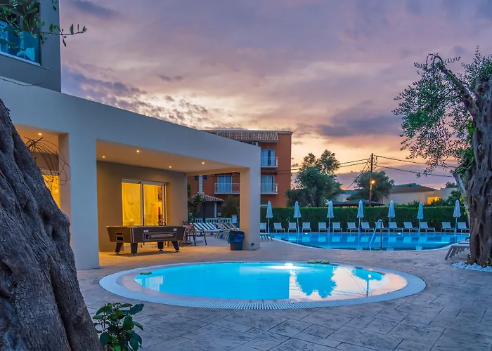 Cnic Gemini Hotel Μεσογγή