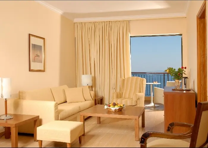 Hotel Nissaki Beach Gimari