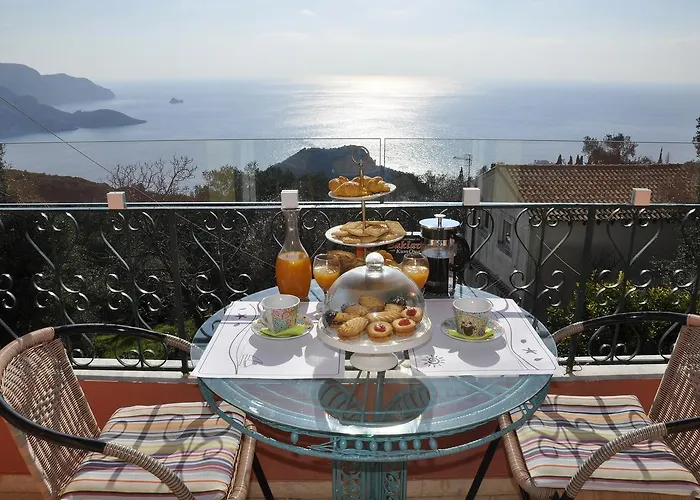 Villas familiales à Paleokastrítsa