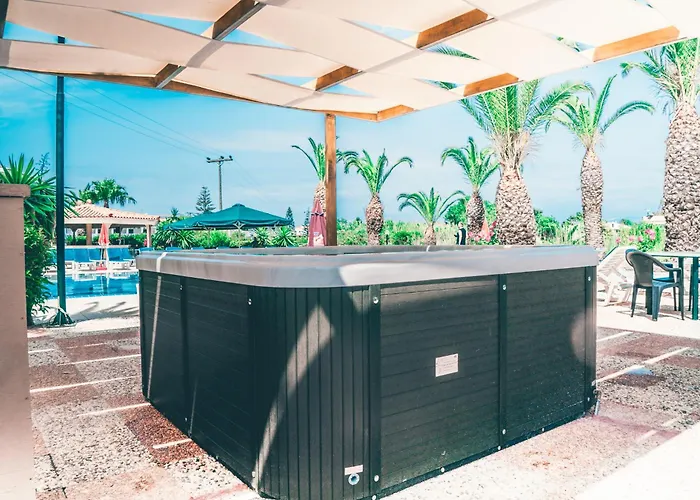 Hôtels familiaux à Kávos