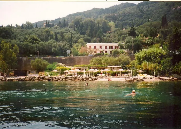 Hotel a Benitses (Corfu)