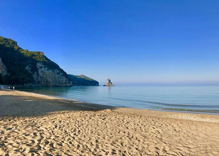Sebastian'S - Agios Gordios Beach